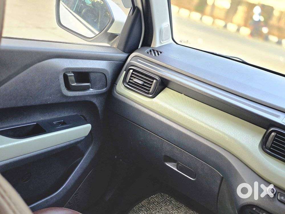 Tata Punch Camo Adventure Mt, 2022, Petrol