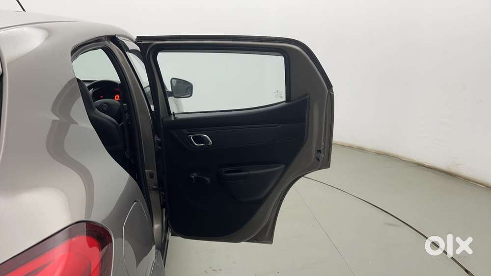 Renault Kwid 2019-ongoing 1.0 Rxt (o), 2019, Petrol