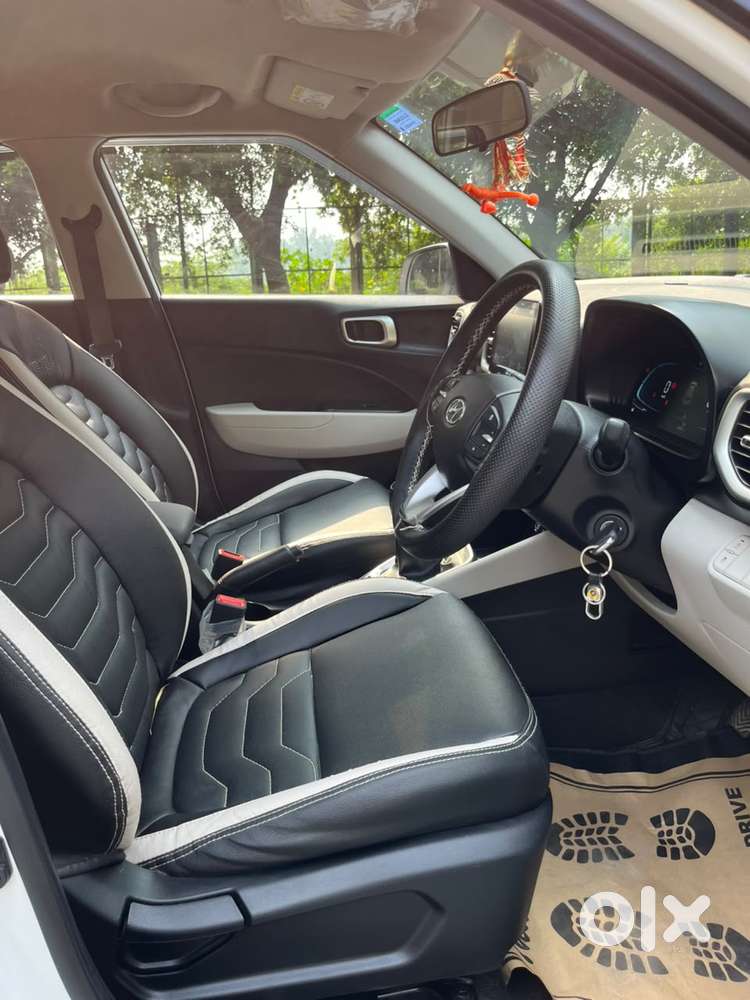Hyundai Venue S 1.2 Petrol, 2023, Petrol