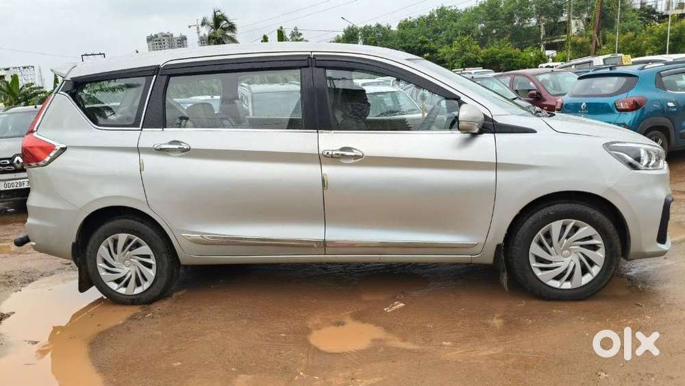 Maruti Suzuki Ertiga 1.5 Vxi, 2021, Petrol