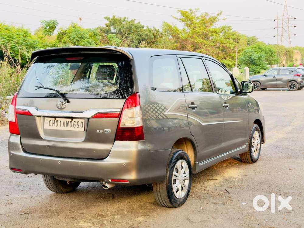 Toyota Innova 2004-2011 2.5 G4 Diesel 7-seater, 2012, Diesel