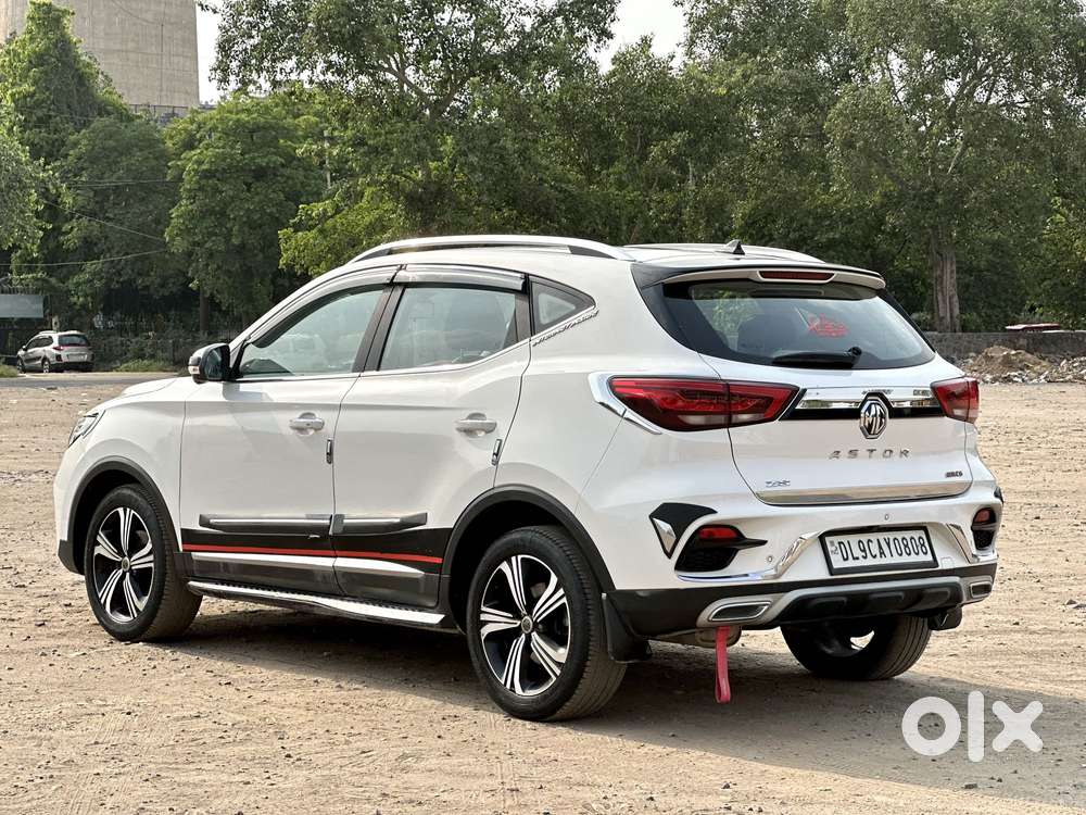 Mg Astor 1.5 Savvy Cvt S Red, 2022, Petrol