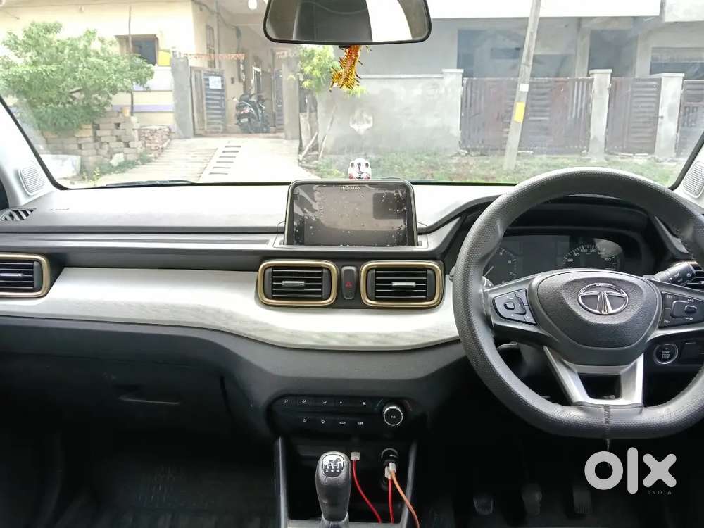 Tata Punch Accomplished November 2022 Manual