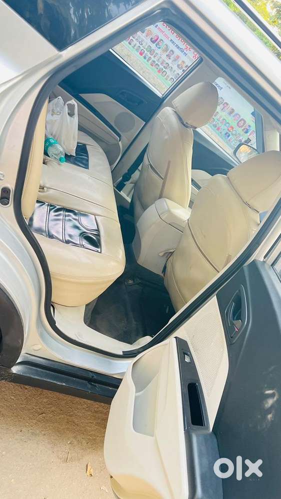 Mahindra Xuv300 Turbosport 2020 Diesel 920000 Km Driven