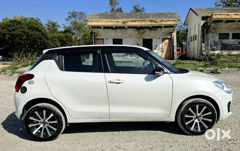 Maruti Suzuki Swift Vxi Cng, 2023, Cng & Hybrids