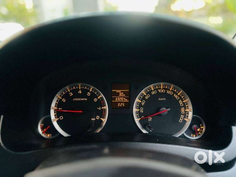 Maruti Suzuki Swift 2011-2014 Vxi, 2012, Petrol