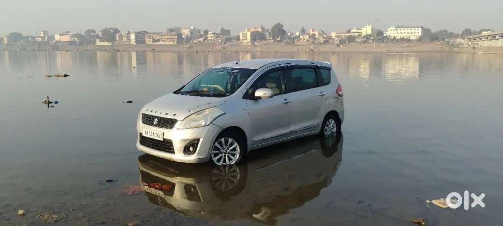 Maruti Suzuki Ertiga 2014 Diesel 122000 Km Driven