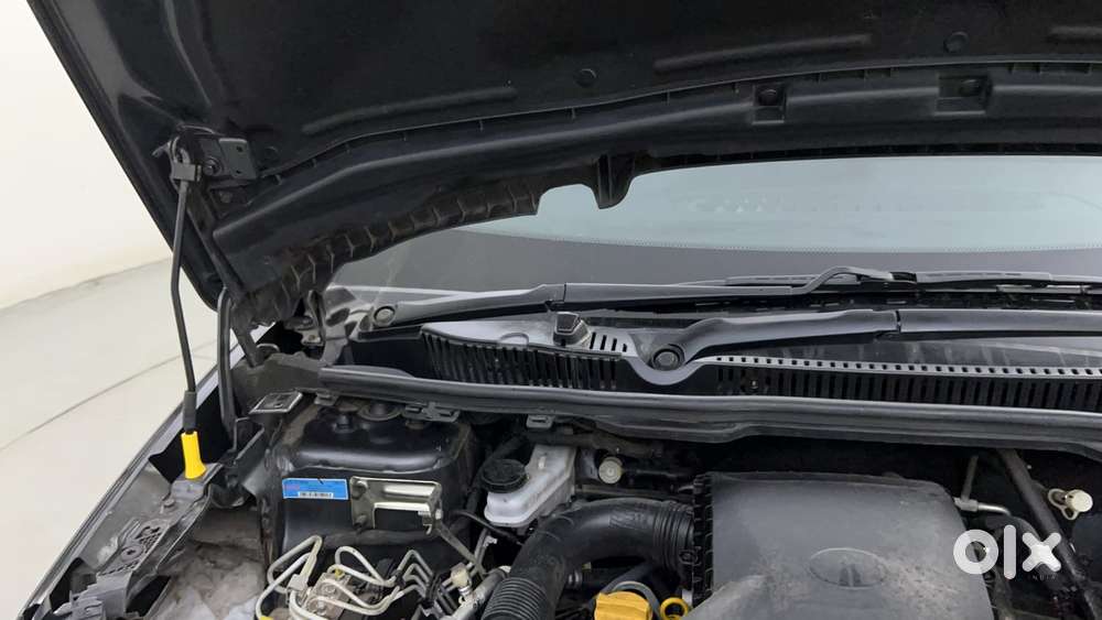 Tata Nexon Pure 1.2 Revotron Petrol 6 Mt, 2024, Petrol