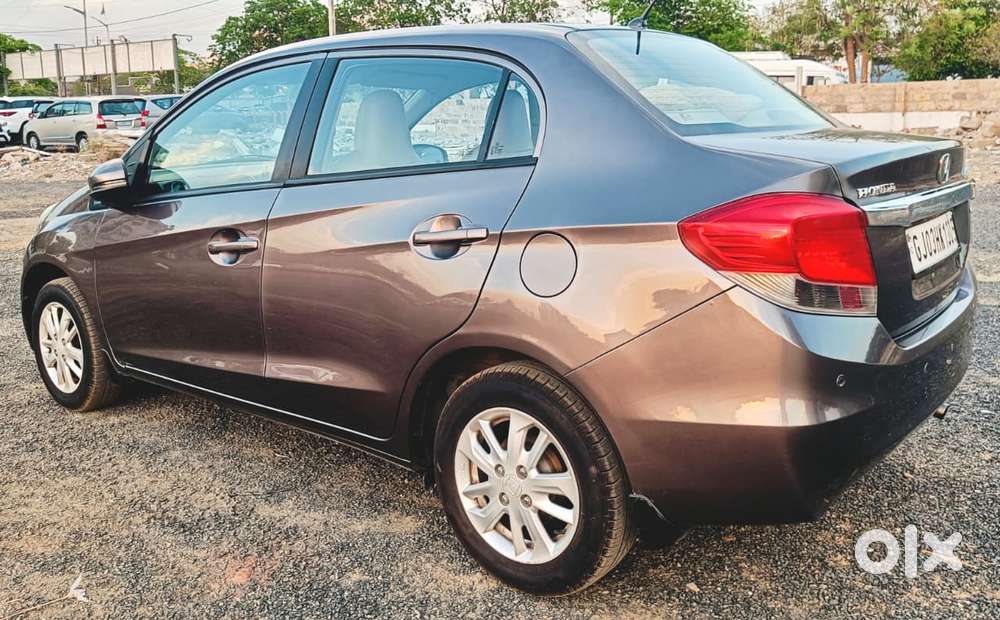 Honda Amaze, 2015, Diesel