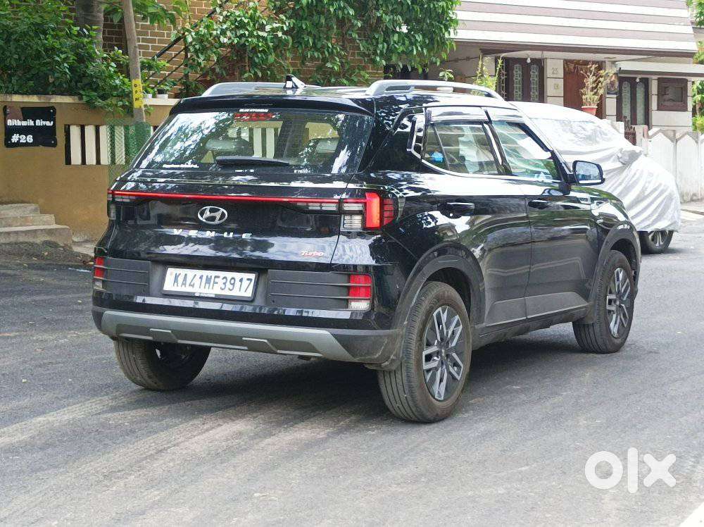 Hyundai Venue 1.0 S (o) Turbo Dct, 2024, Petrol