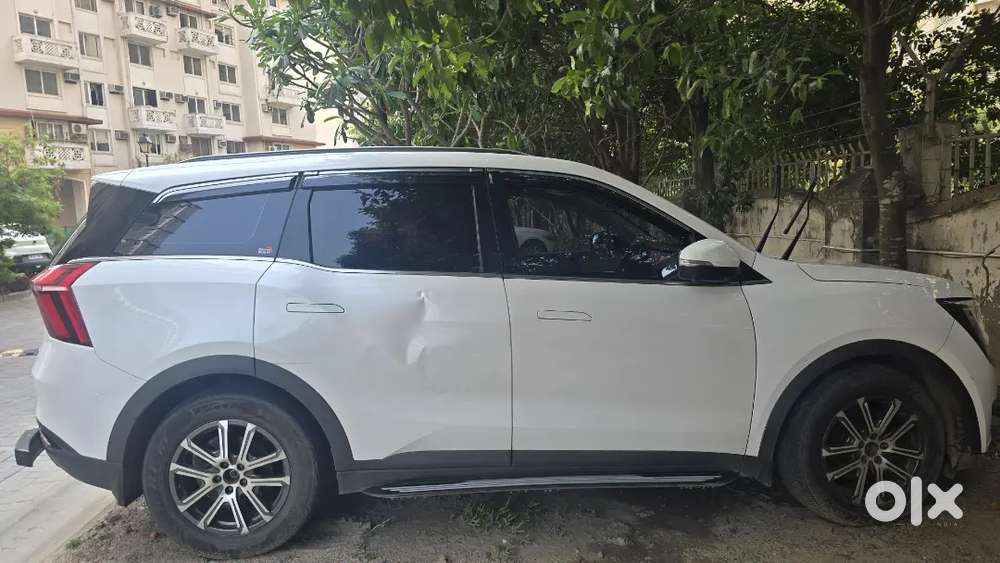 Mahindra Xuv700 2022 Diesel Well Maintained
