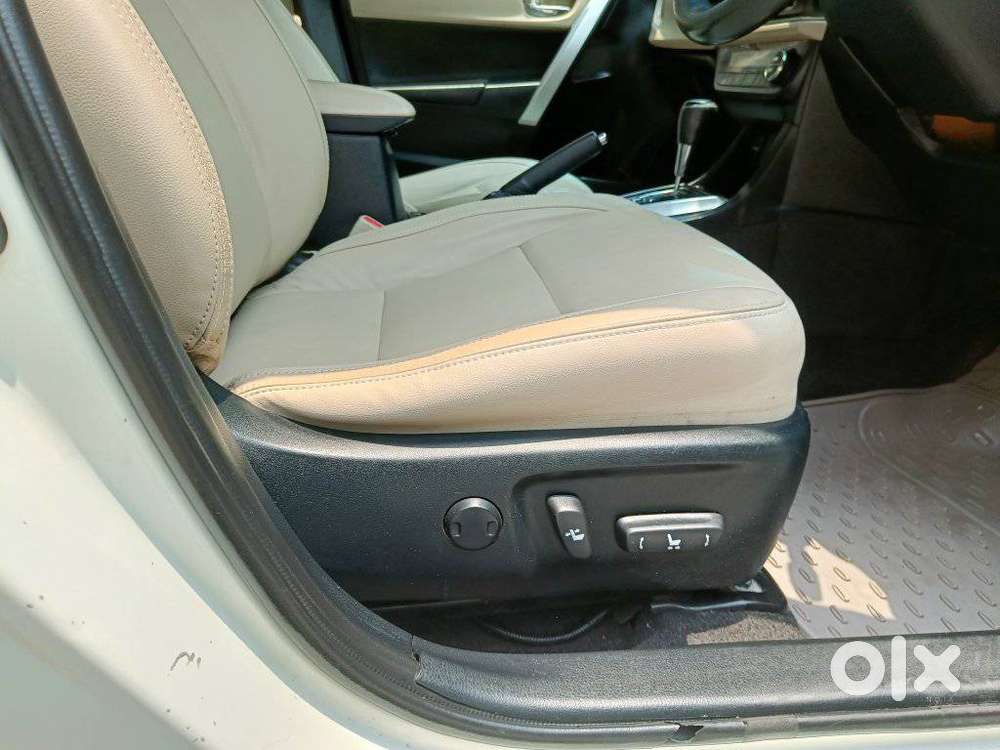 Toyota Corolla Altis 1.8 Vl, 2016, Petrol
