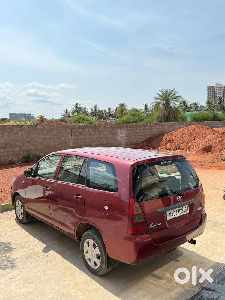 Toyota Innova 2.5 G (diesel) 8 Seater, 2006, Diesel