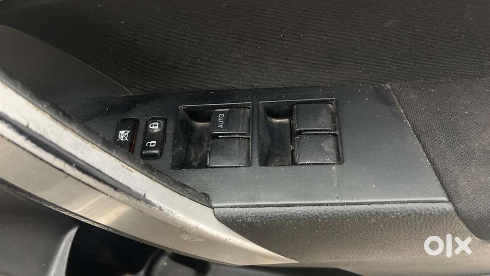 Toyota Corolla Altis [ ] 1.8 G Cvt, 2014, Petrol