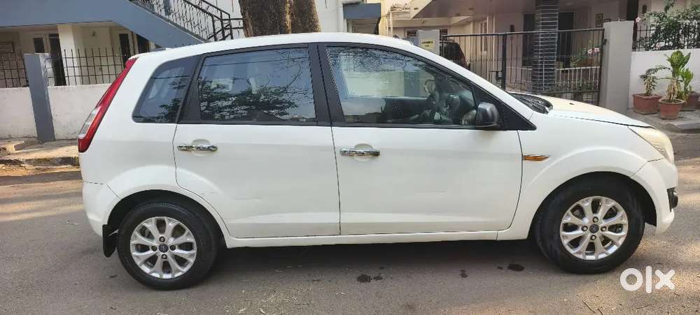 Ford Figo 2013 Petrol Well Maintained