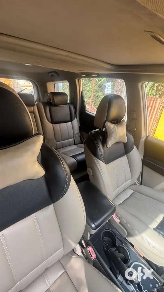 Mahindra Xuv500 Diesel 2016 Fourth Owner