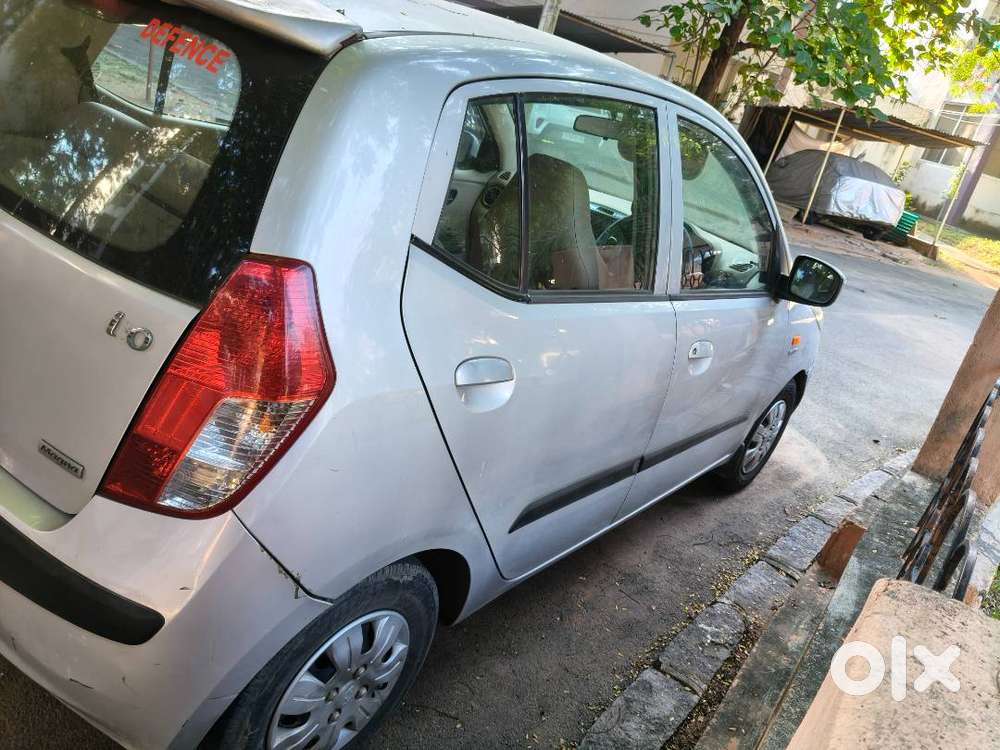Well Maintained I10 Magna, Serviced At Showroom Regularly