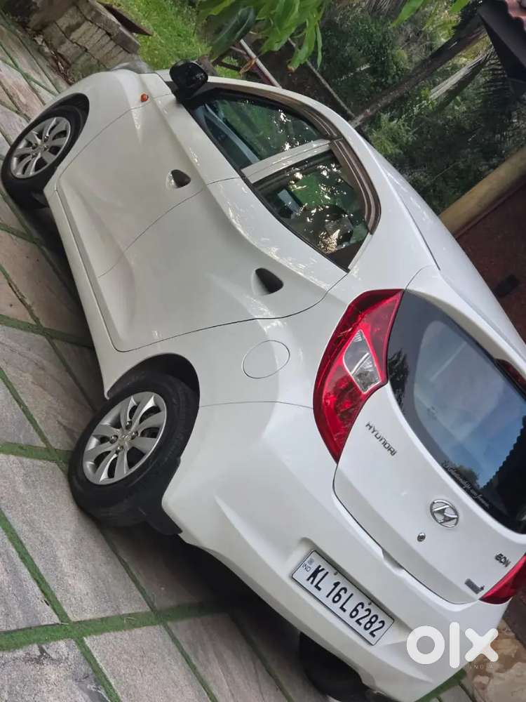 Hyundai Eon Magna + 2014 Single Owner 65000 Km Company Service