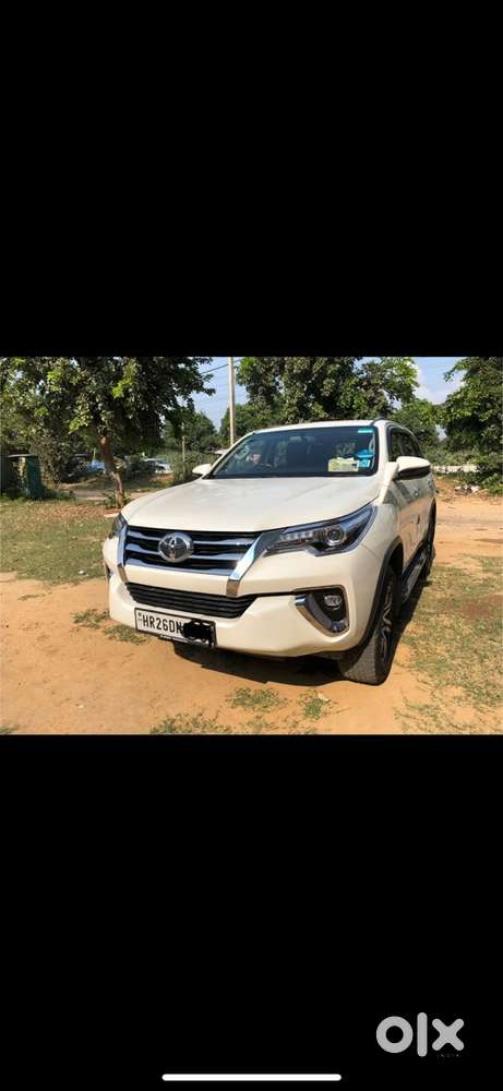 Toyota Fortuner Petrol 2018