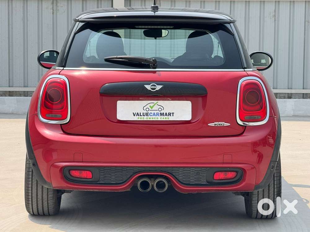 Mini Cooper 3 Door John Works, 2017, Petrol