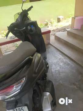 Olx used best sale two wheeler