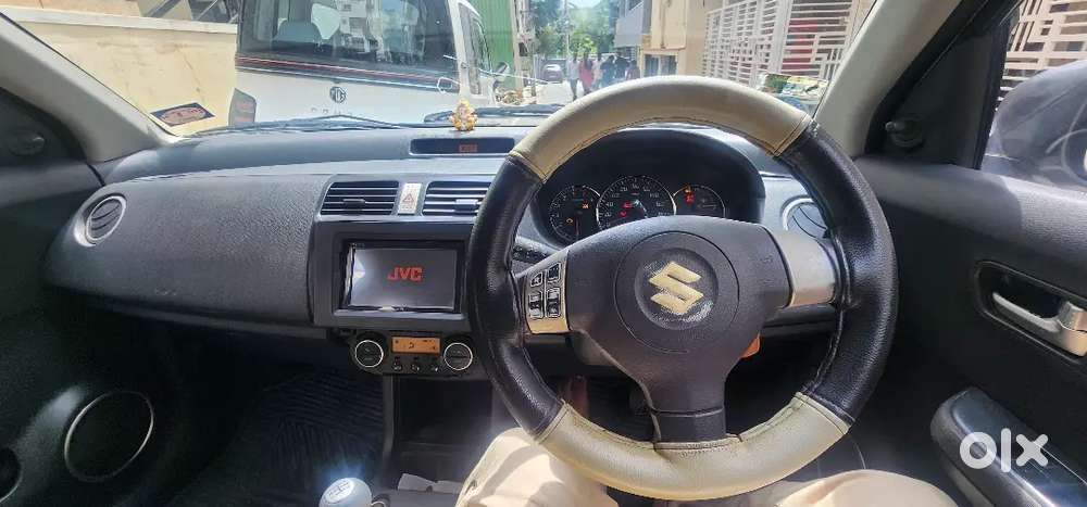 Maruti Suzuki Swift 2010