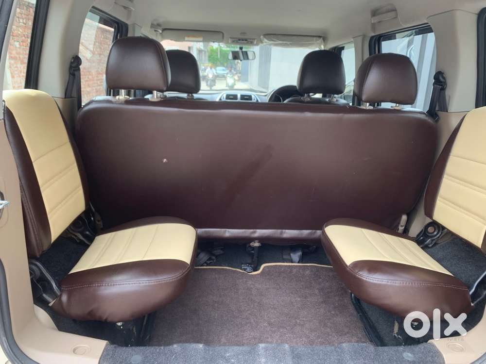 Tuv 300 Top Model 1 Owner 7 Seater Full Insurance New Tyres