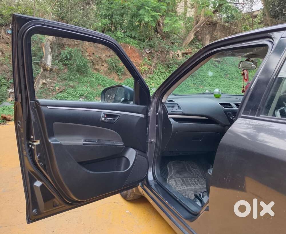 Maruti Suzuki Swift Vxi, 2016, Petrol