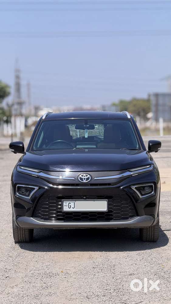 Toyota Urban Cruiser Hyryder 1.5 V Hybrid, 2022, Petrol