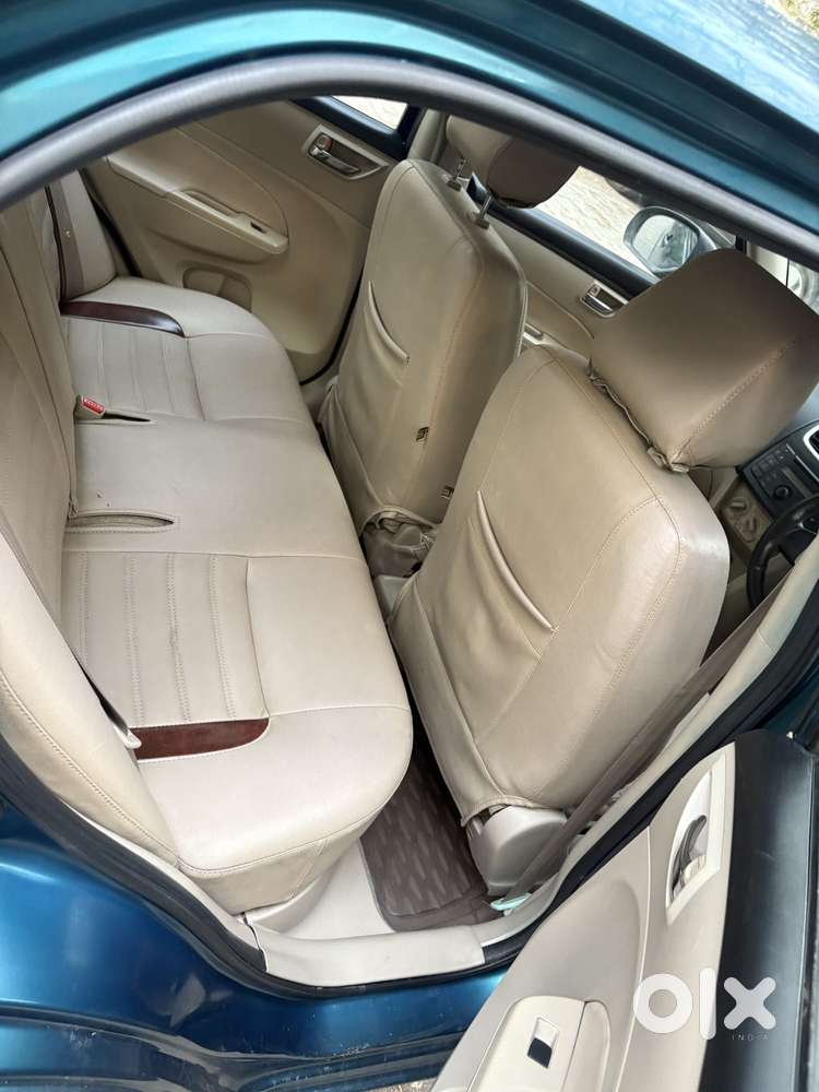 Maruti Suzuki Dzire 1.2 Vxi, 2012, Petrol