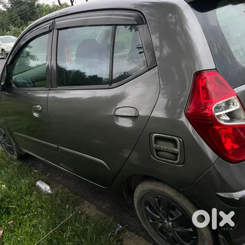 Hyundai I10 Asta Petrol 2013