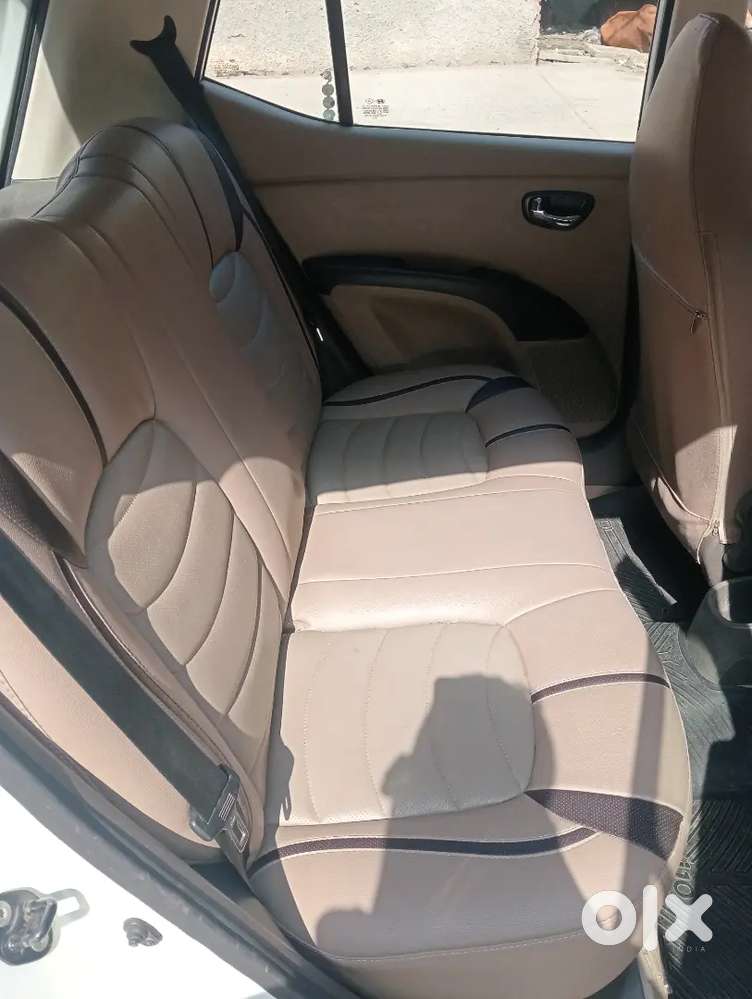Hyundai I10 Magna 2012 Car