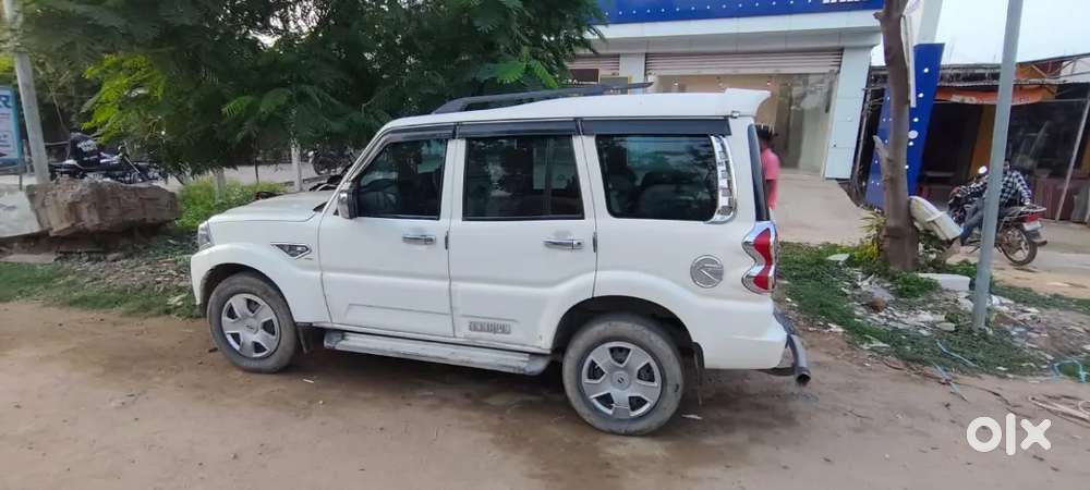 Mahindra Scorpio 2021 Diesel Well Maintained