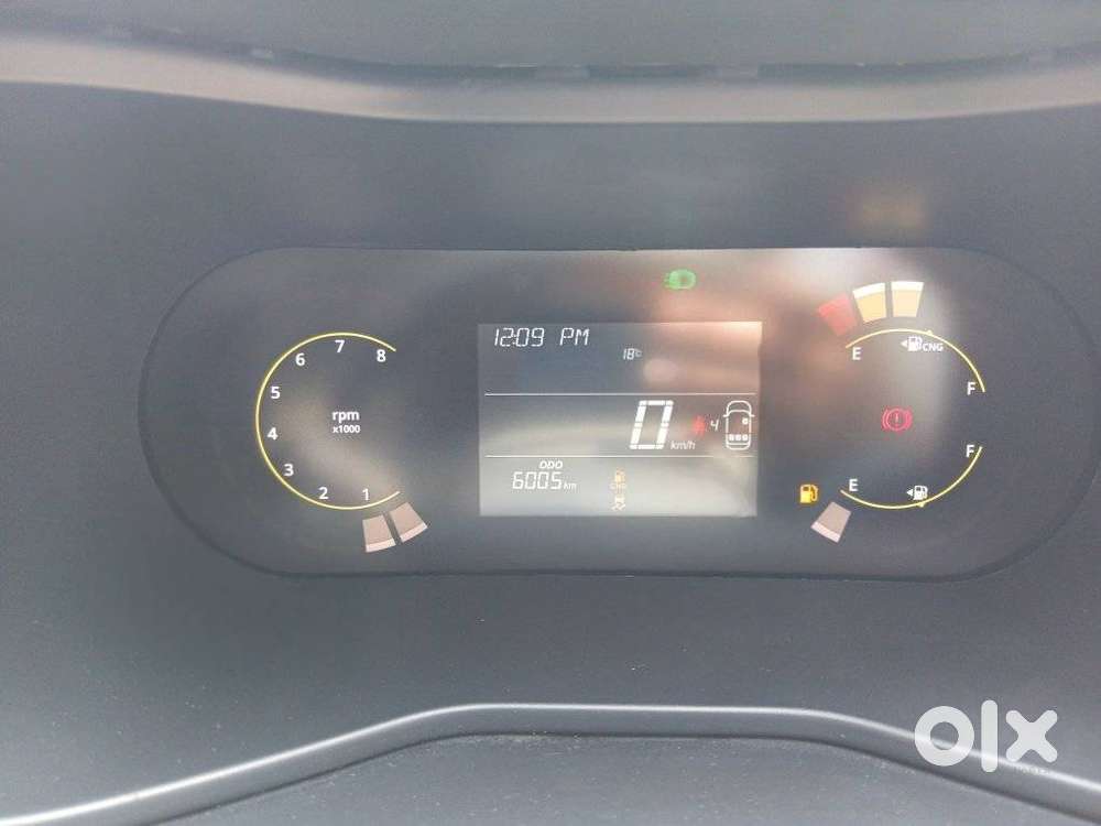 Tata Nexon Creative 1.2 Revotron Petrol 6 Mt Dt, 2025, Cng & Hybrids