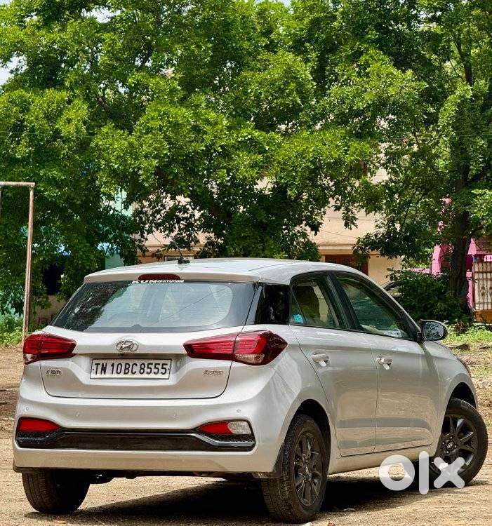 Hyundai I20 Petrol Asta Option, 2018, Petrol