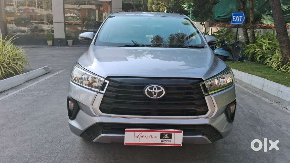 Toyota Innova Crysta 2.4 G Mt 7 Str, 2020