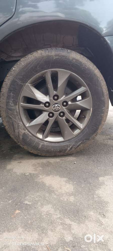 Toyota Innova 2.0 Vx 8 Str, 2010, Diesel