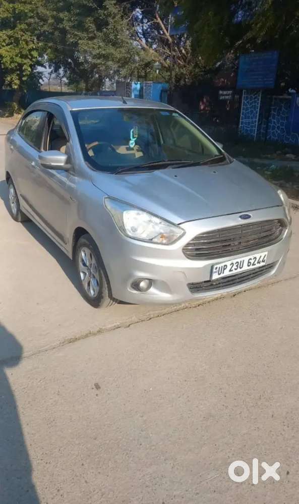 Ford Aspire Titanium Blu 2016