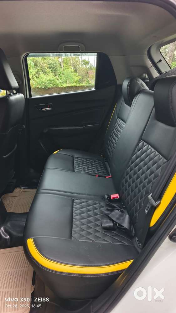 Maruti Suzuki Swift 2018 Amt Vxi, 2020, Petrol