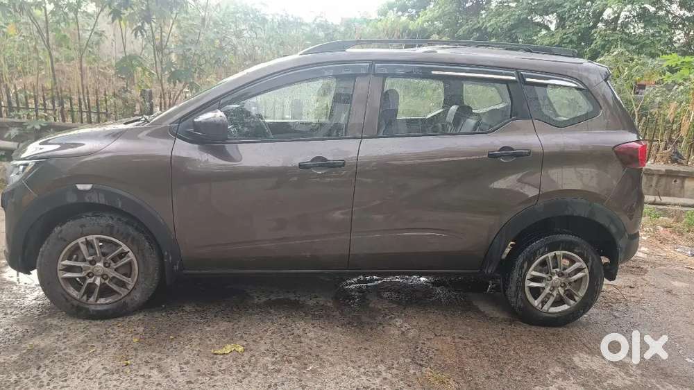 Renault Triber Rxl Mt 1l Ece
