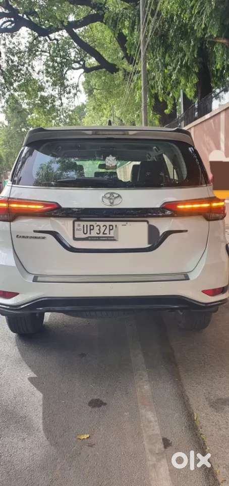 Toyota Fortuner Legender, 2023, Diesel