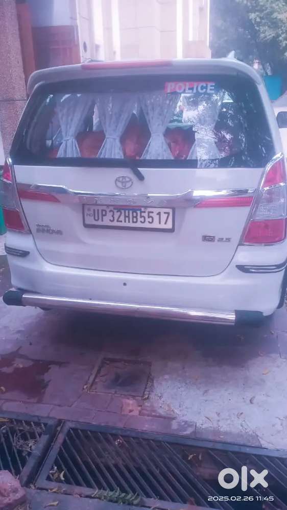 Toyota Innova 2016