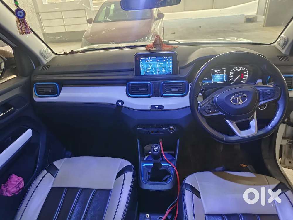 Tata Punch Top Model 2022 Dual Tone Single Owner