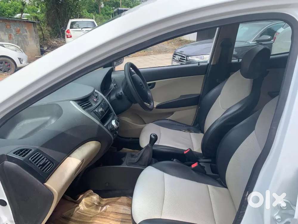 Hyundai Eon 2017 Petrol 42000 Km Driven