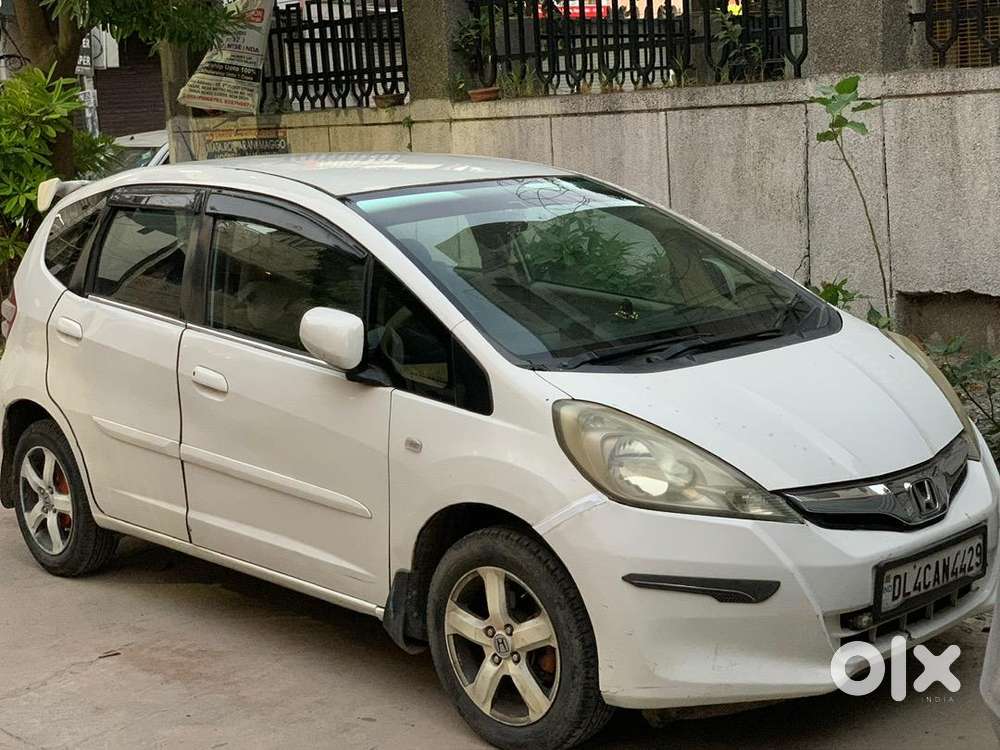 Honda Jazz Sports 2011 Sept Cng & Hybrids Well Maintained