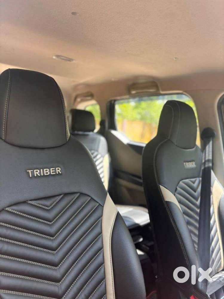 Renault Triber Rxz, 2023, Petrol