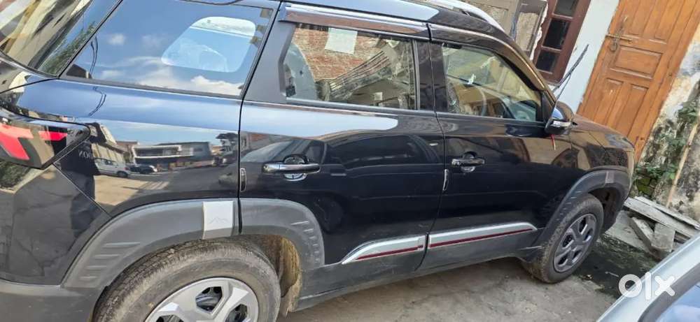Maruti Suzuki Brezza 2025 Petrol 8400 Km Driven