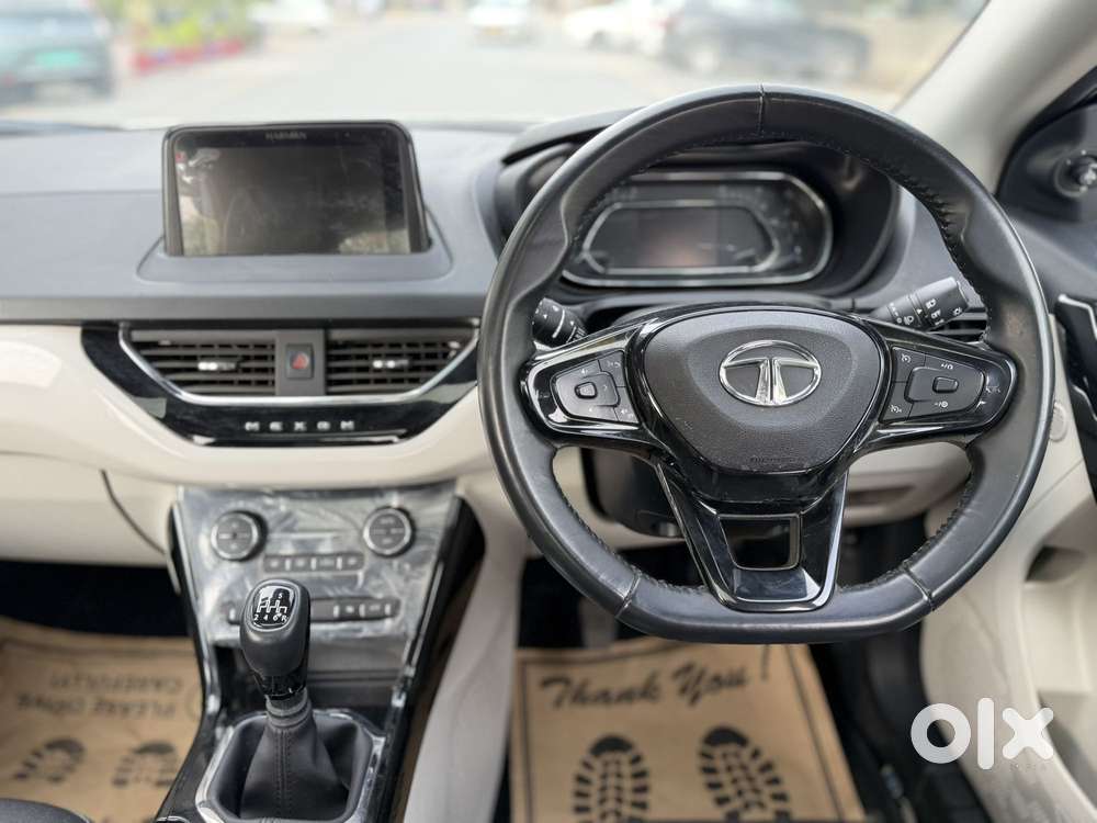 Tata Nexon 1.5 Revotorq Xz Plus Hs Dual Tone, 2023, Petrol