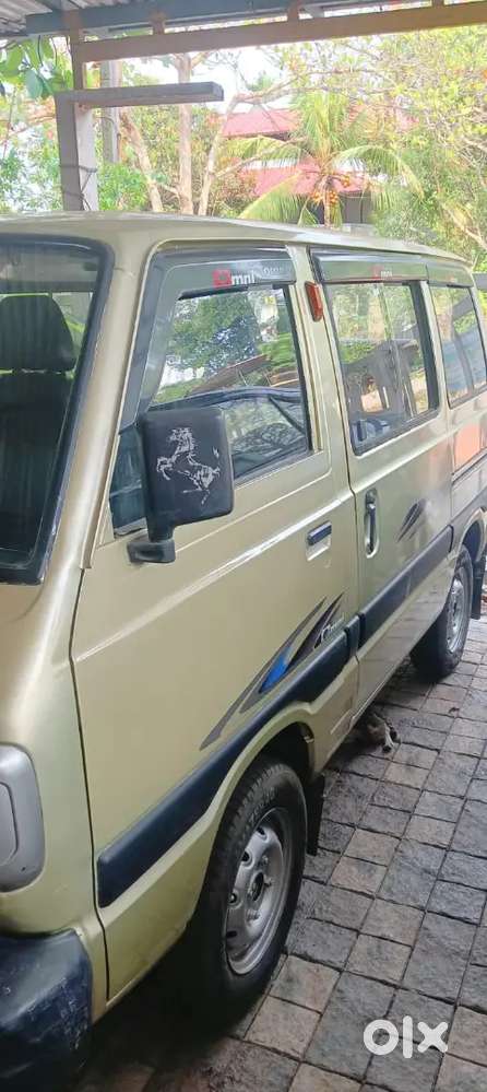 Maruti Suzuki Omni 2005