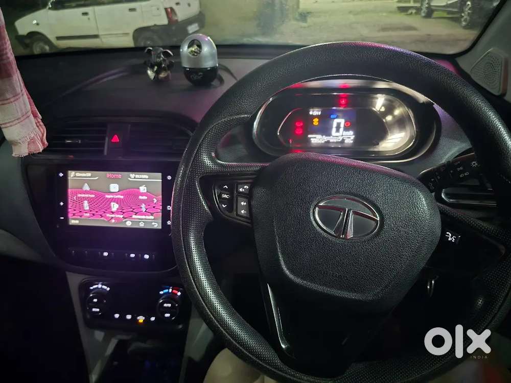 Tata Tiago Xz+ Dual Tone  2020  Petrol  70,000 Km  1st Owner